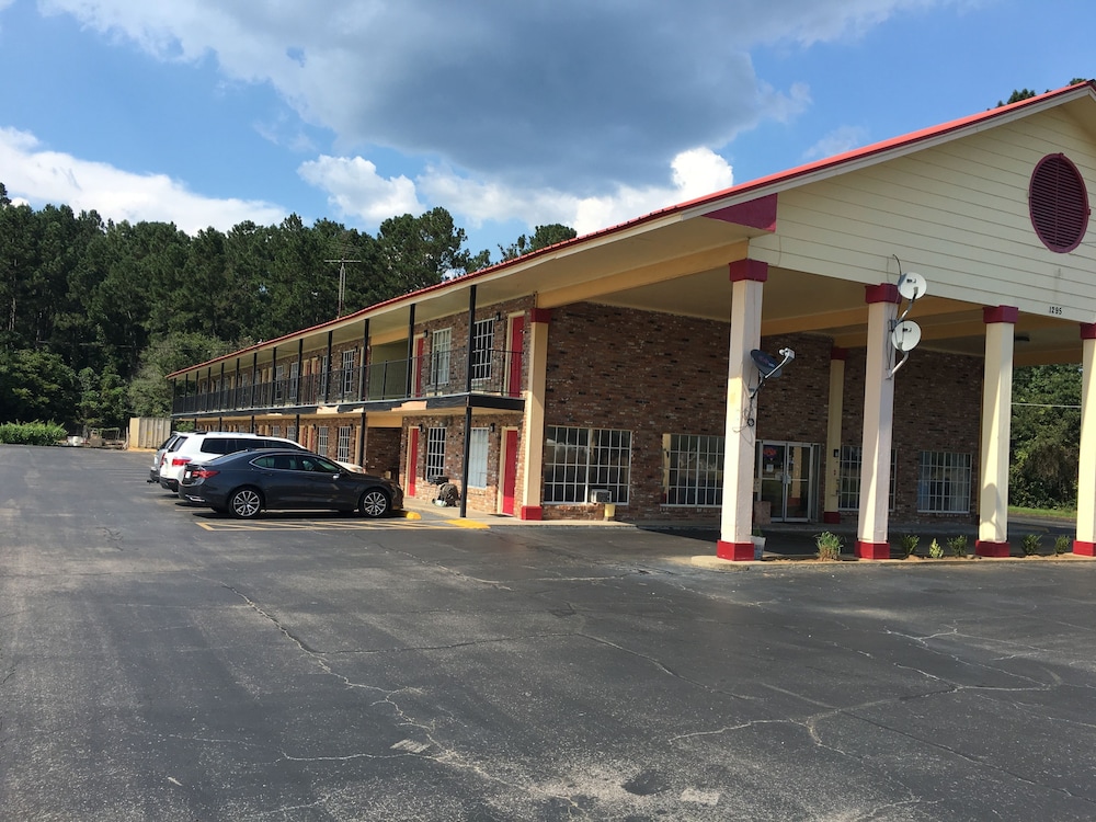 jeffersonian motor inn