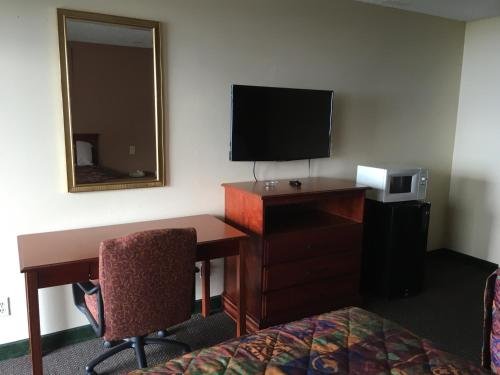 jeffersonian motor inn