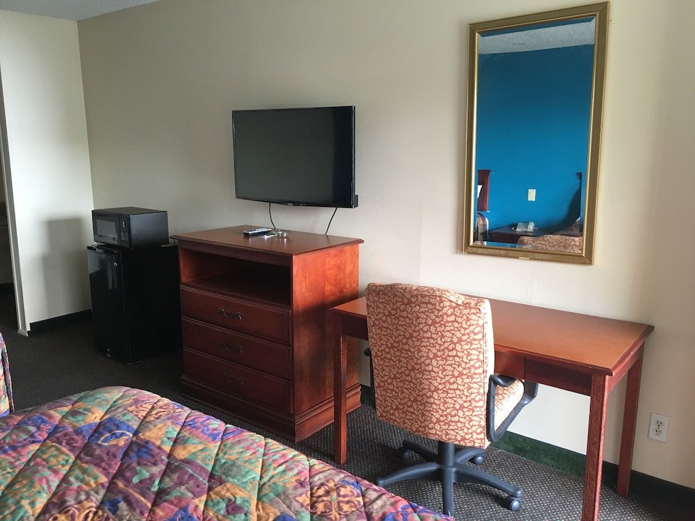 jeffersonian motor inn