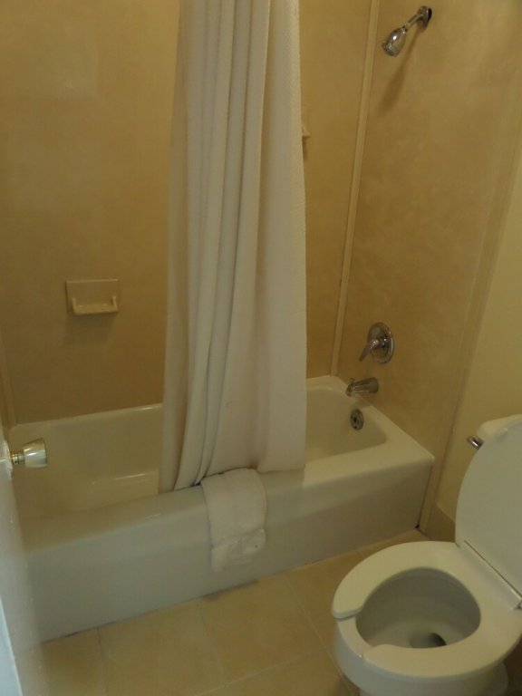 jeffersonian motor inn