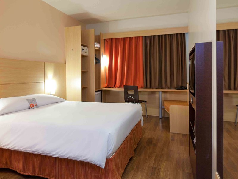 ibis passo fundo centro hotel