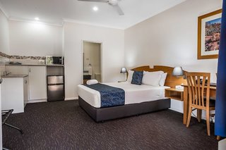 karratha central apartments