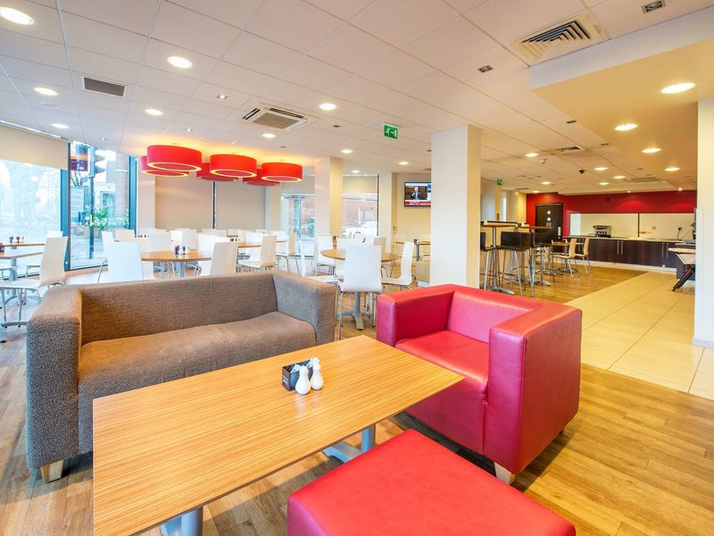 travelodge london hounslow