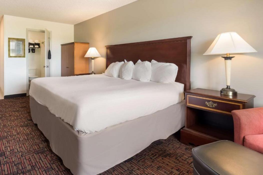 surestay hotel by best western thomson