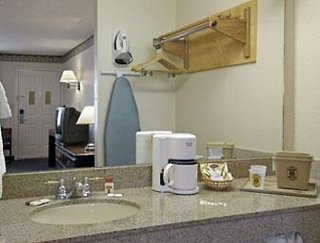 Super 8 By Wyndham Kingsville,Texas>>Kingsville,2 star