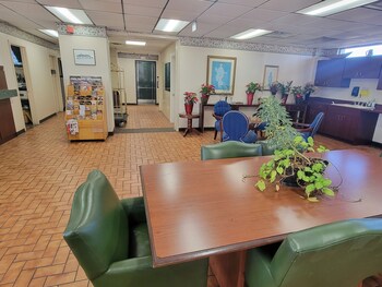studio 9 inn and suites
