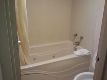 studio 9 inn and suites