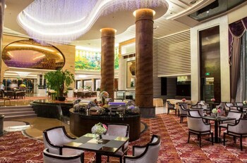 country garden phoenix hotel yunfu