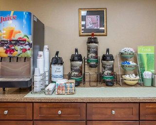 quality inn merchants drive