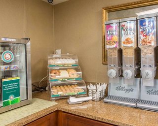 quality inn merchants drive