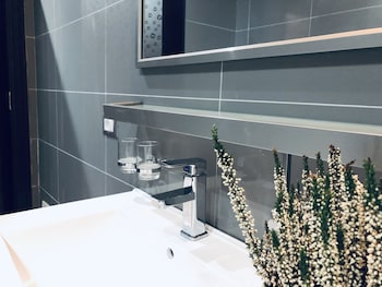 hotel kompleksi arifi