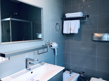 hotel kompleksi arifi