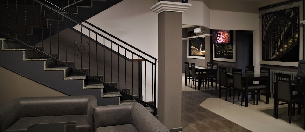 hotel ambasador bitola