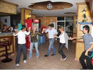 bayram apart hotel