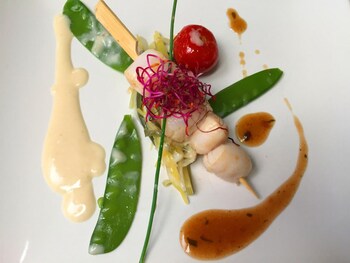 logis hotel restaurant aux trois roses