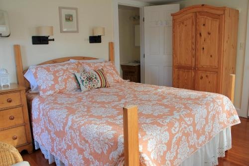 an english garden bed and breakfast