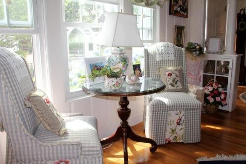 an english garden bed and breakfast