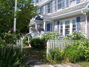 an english garden bed and breakfast