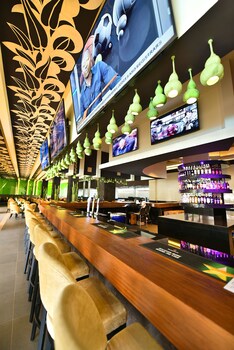 Speke Apartments Wampewo,Central Region>>Kampala,4 star