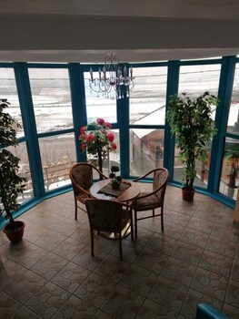 La Sura Getilor,Nord-Est>>Suceava,3 star