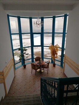 La Sura Getilor,Nord-Est>>Suceava,3 star