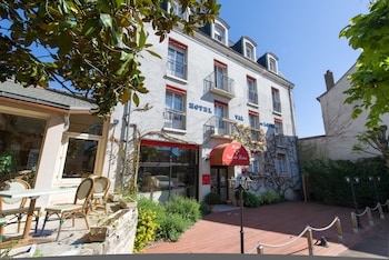 Hotel Val De Loire,Cheille>>Azay-Le-Rideau,3 star