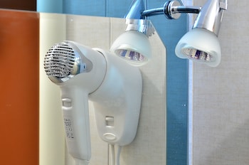 capital tirana hotel