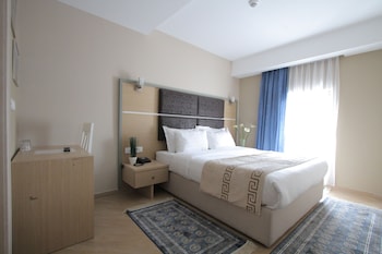 capital tirana hotel