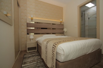 capital tirana hotel