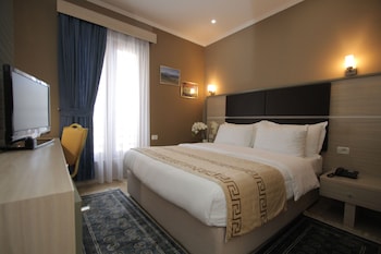 capital tirana hotel