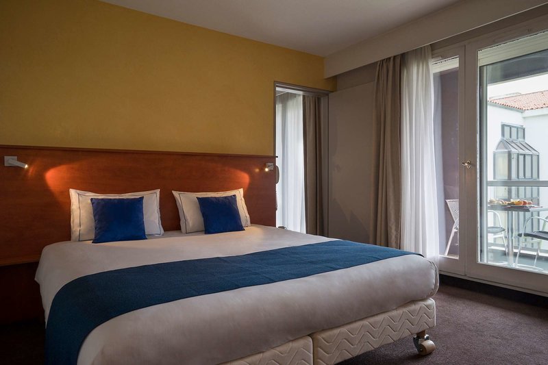 the originals boutique hotel admirals les sables dolonne