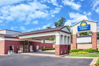 The Bransinn Entertainment District,Hollister>>Branson,2 star