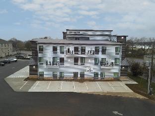 The Hotel Sync,Plum Springs>>Bowling Green,2.5 star