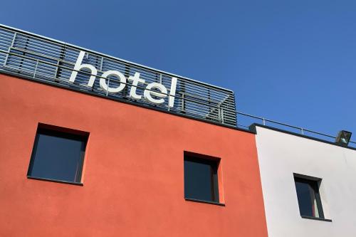 hotel akena la ferte bernard