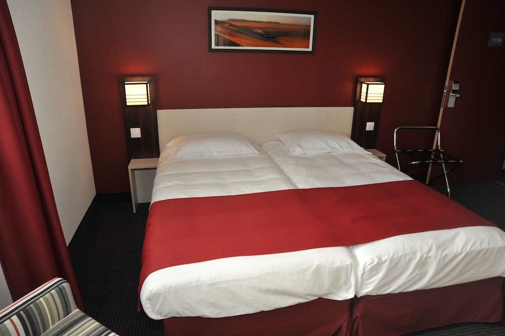 Hôtel Akena La Ferté Bernard,Cherreau>>Cherre,3 star