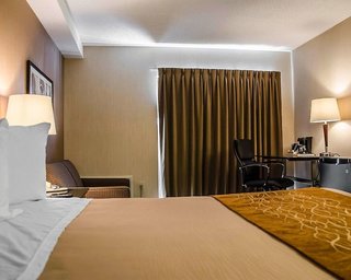 Comfort Inn Boucherville,Longueuil>>Boucherville,3 star