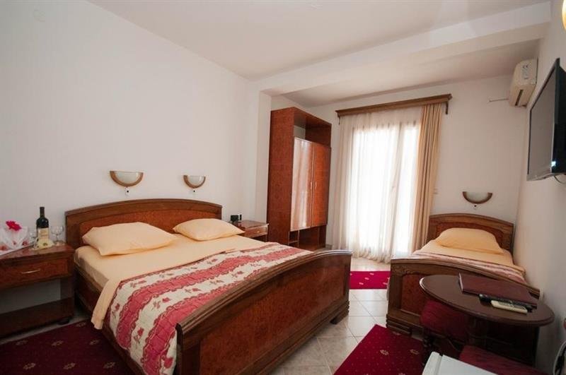hotel grbalj