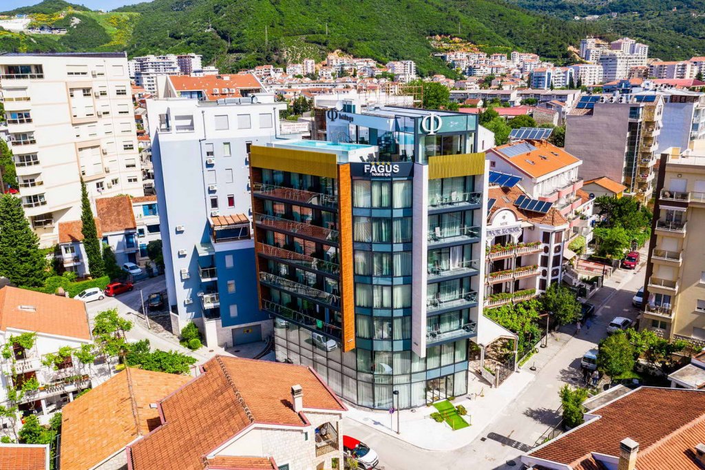 Hotel Grbalj,Centar>>Budva,2 star
