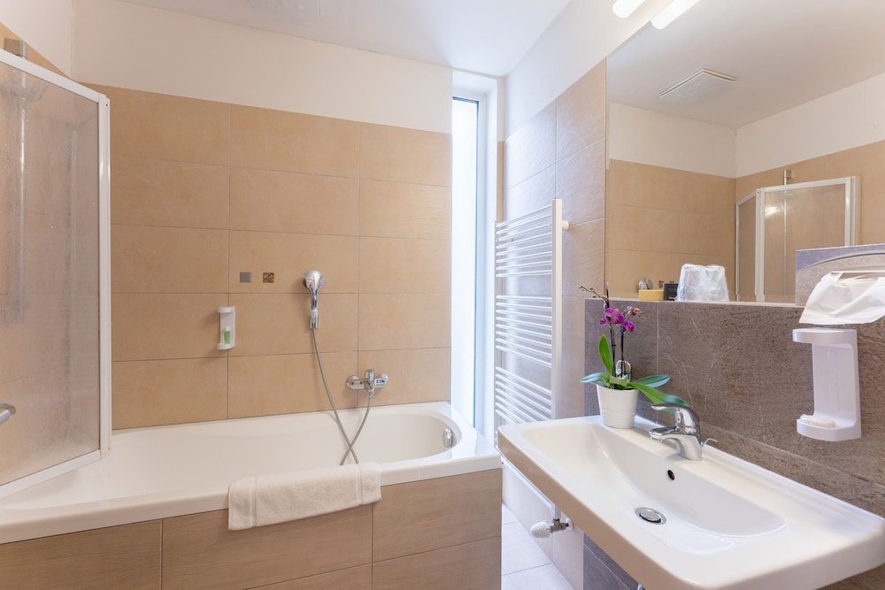 hotel antares