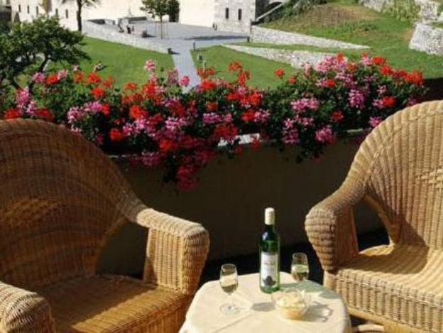 schlosshotel self check in hotel am schlosspark