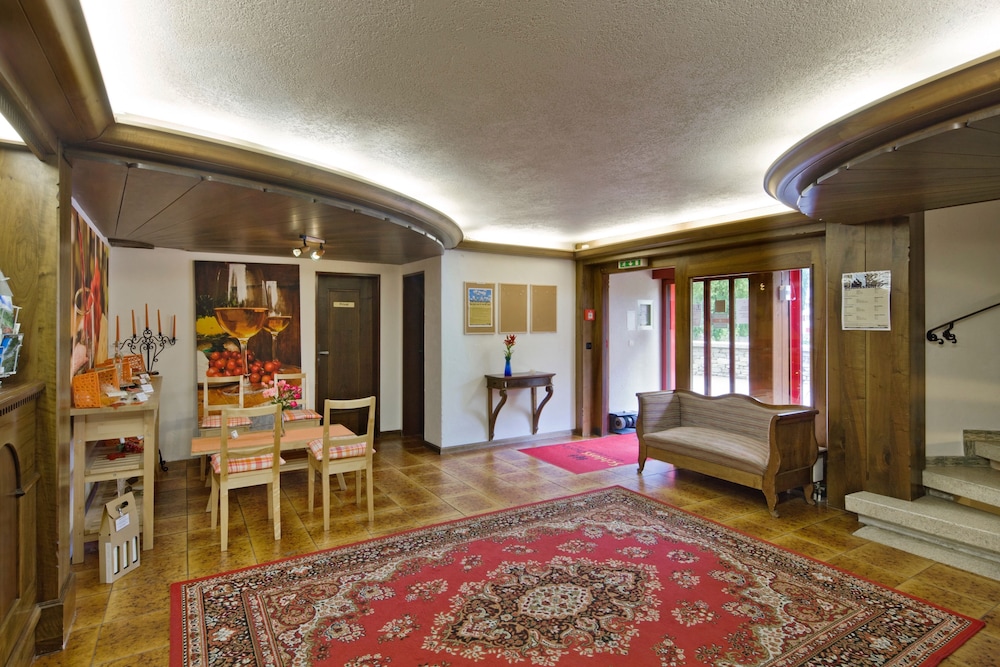 schlosshotel self check in hotel am schlosspark