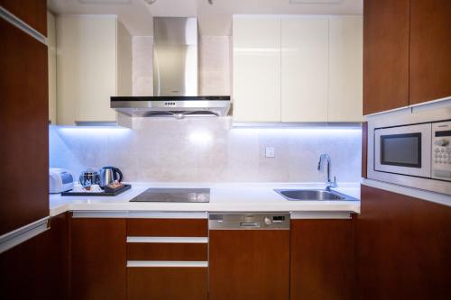 the imperial mansion beijing marriott executive apartments