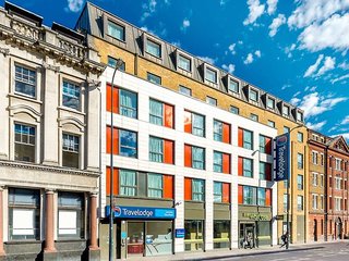 travelodge london vauxhall