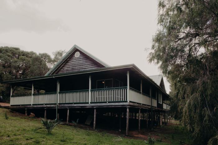 Yallingup Lodge Spa Retreat