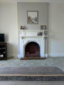 hamlyn house bed and breakfast