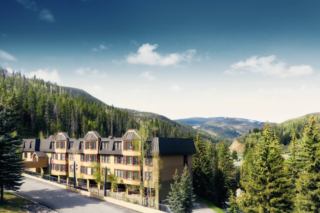 marriotts streamside evergreen at vail