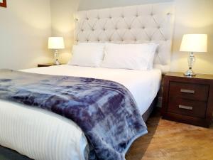 largs pier hotel motel