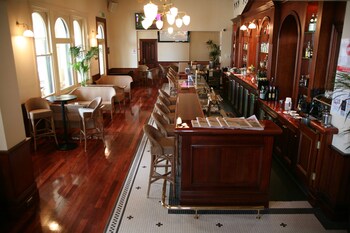 largs pier hotel motel