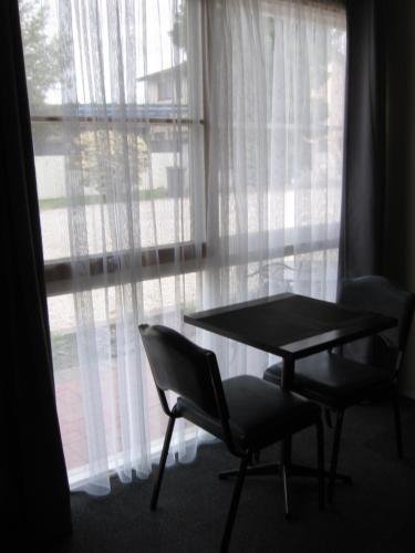 darlot motor inn