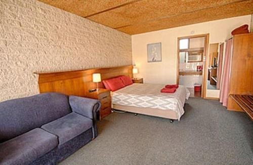 darlot motor inn